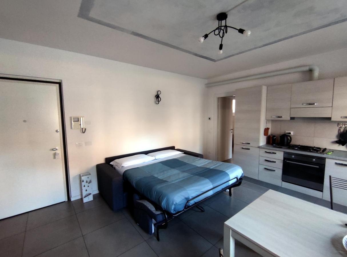 Grey House Pavia Con Box Privato Apartment Exterior photo